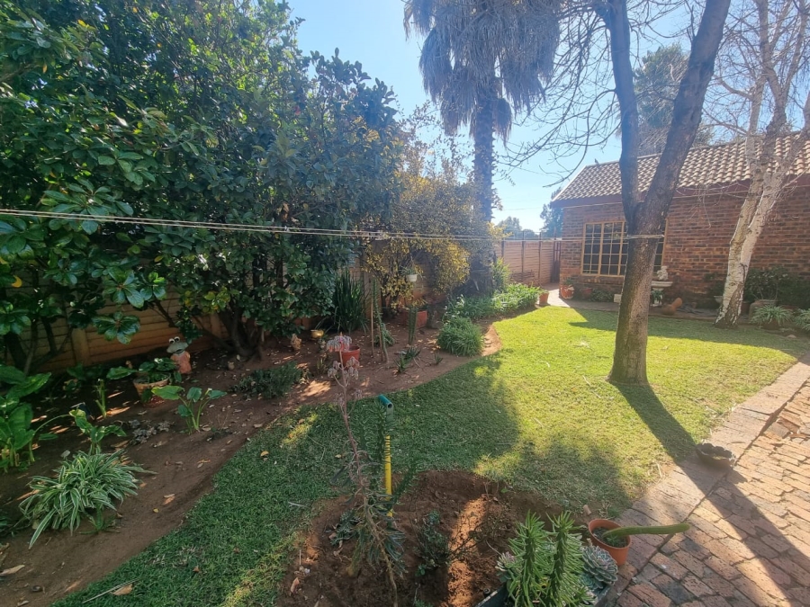 3 Bedroom Property for Sale in Vaalpark Free State